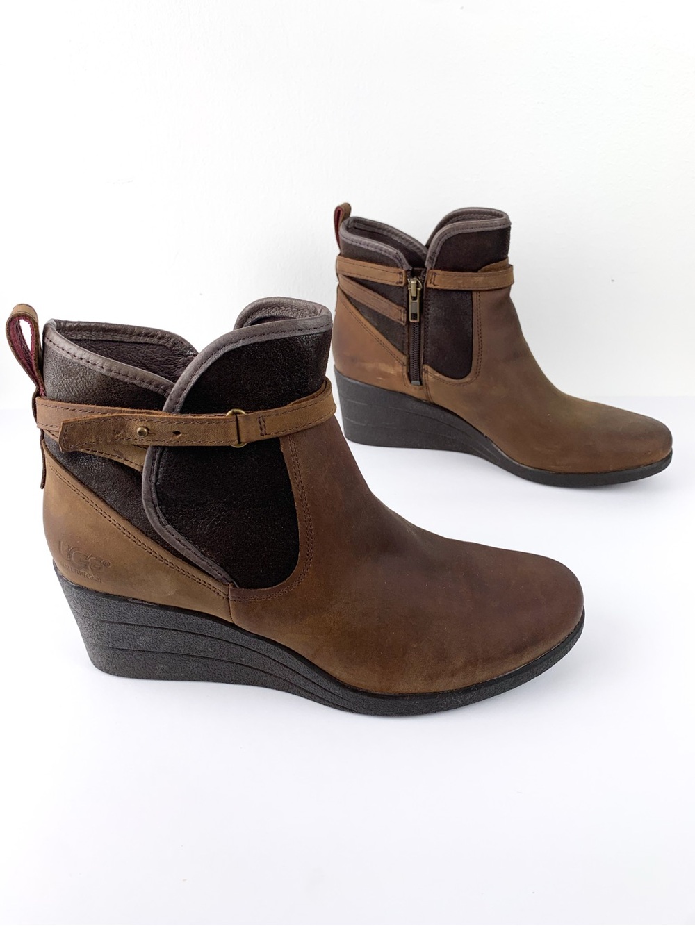 UGG Emalie waterproof leather wedge booties in Stout Brown size 11